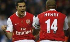 ac米兰-努涅斯闪耀却成悲情英雄，英格兰读秒绝杀牙买加演绎绿茵戏剧