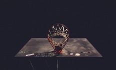 米兰体育官方网站-篮网硬仗取胜掘金，詹姆斯完成自我救赎，一场关于坚韧与重生的篮球叙事