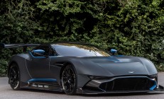 米兰-鹰击长空，欧文展翅，当老鹰的利爪遇上上海队的坚韧，巨星价值在关键时刻闪耀