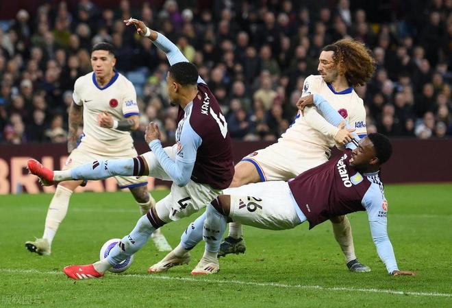 南安普顿主场惨遭逆转,遭遇困境的简单介绍 南安普顿主场惨遭逆转,遭遇困境的简单介绍