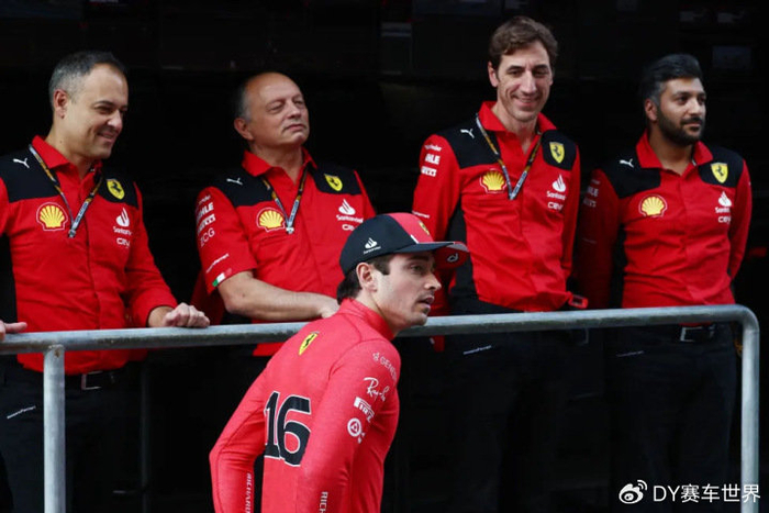 关于索伯车队险胜哈斯车队，诺里斯刷新纪录的信息