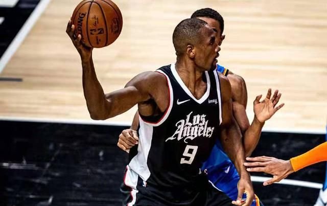 关于广东队完胜雷霆，伦纳德扛起全队的信息