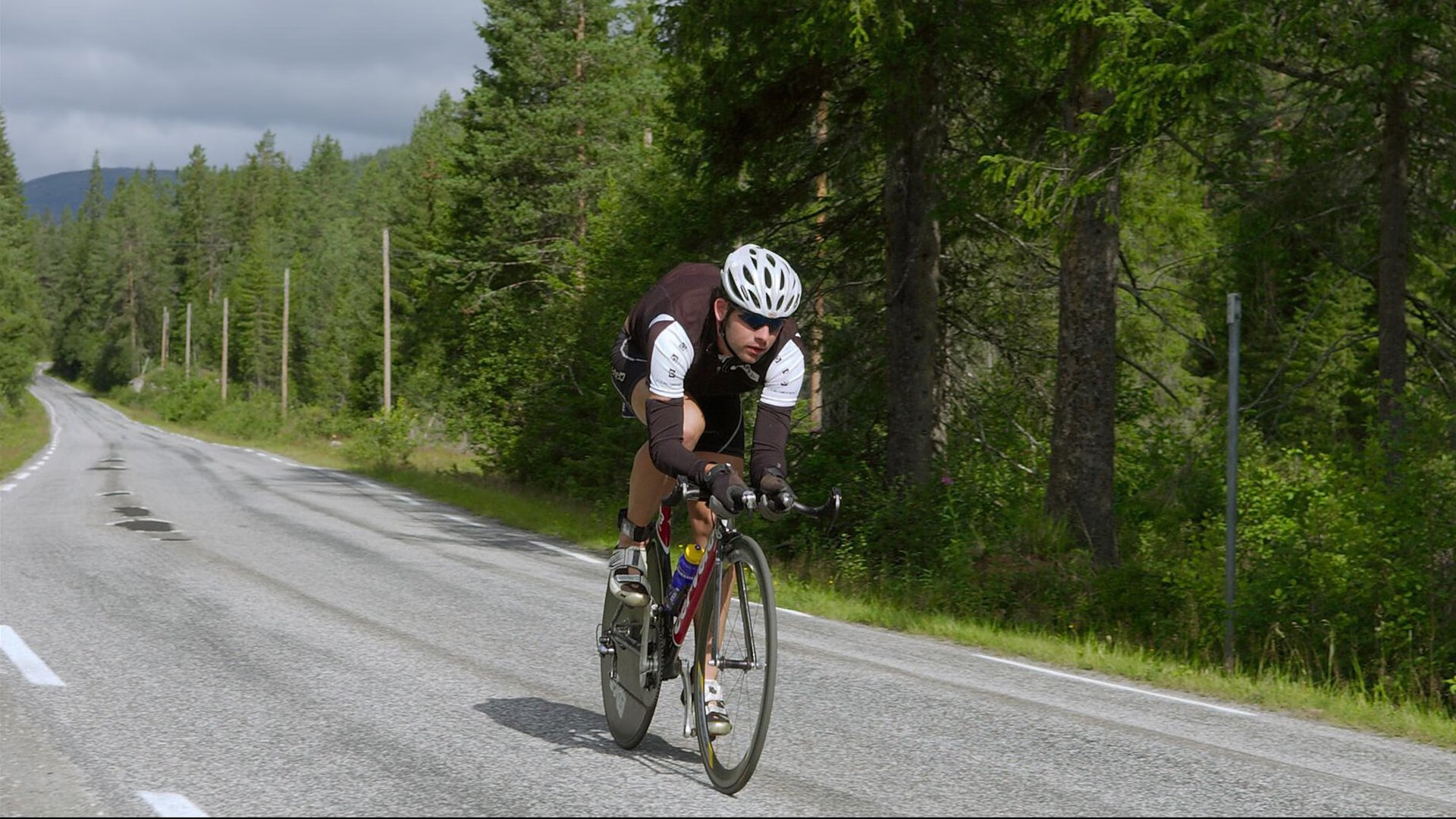 硬仗之王!武切维奇关键一击助马刺最后时刻险胜爵士