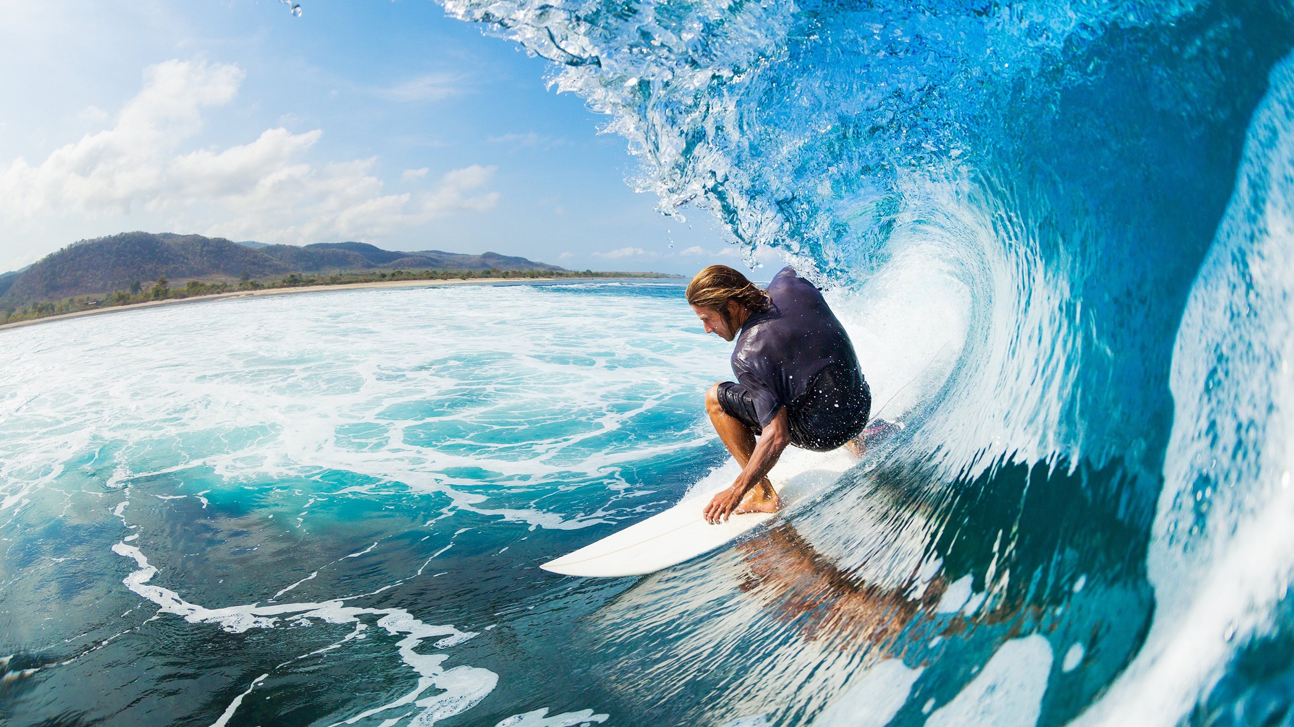 秘鲁对阵摩洛哥，迪亚斯主宰比赛走向