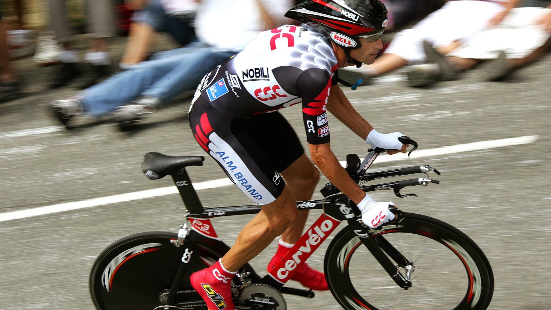 文班亚马关键封盖锁定胜局,凯尔特人末节压制开拓者取六连胜