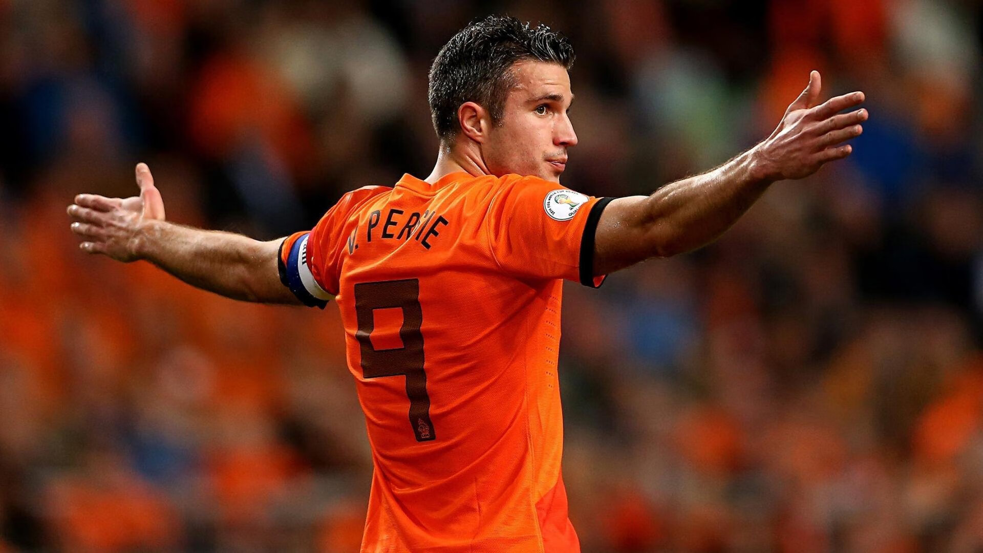 迈凯伦轻取梅赛德斯，拉塞尔惊艳四座，一场颠覆预期的赛道对决